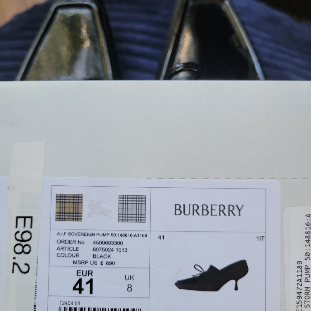 Burberry Black Sovereign Pumps